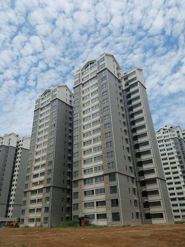 铜煤公司承建的铜煤2号兰花园小区顺利通过竣工验收