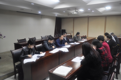 路桥分公司贯彻传达建设集团干部大会精神