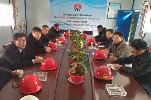 建设集团副总经理王明智一行检查矿建二公司冶坪项目