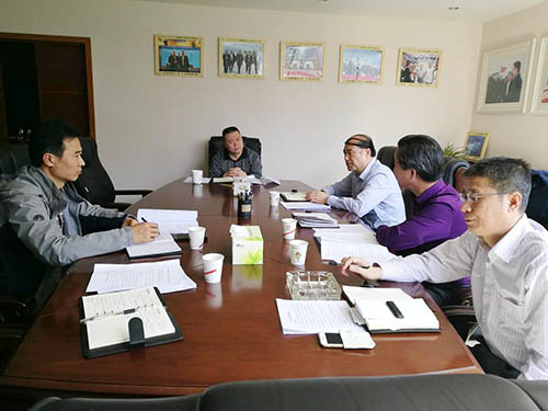 宁兴刚主持召开项目评估分析会