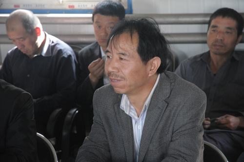 谈话让人“心连心” 稳定队伍促生产