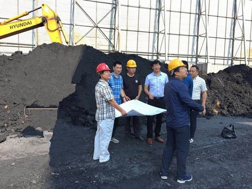 陕煤建设韩城分公司土建二项目部战高温斗酷暑争分夺秒赶工期