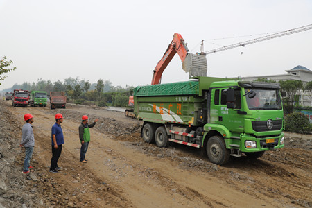陕煤建设汉中分公司多点齐动打好汉中金华路项目攻坚战
