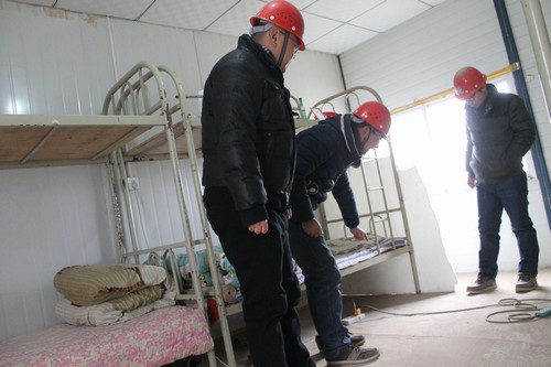 陕煤建设铜煤公司掀起冬季防火用电检查新攻势