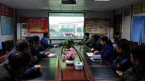 陕煤建设澄合分公司组织观看纪录片《我们一起走过——致敬改革开放40周年》引起广大干部职工强烈反响