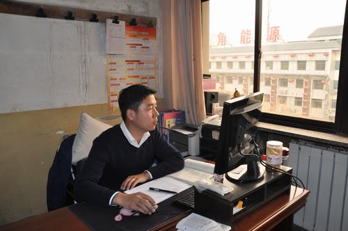 陕煤建设韩城分公司热议《中国共产党支部工作条例（试行）》