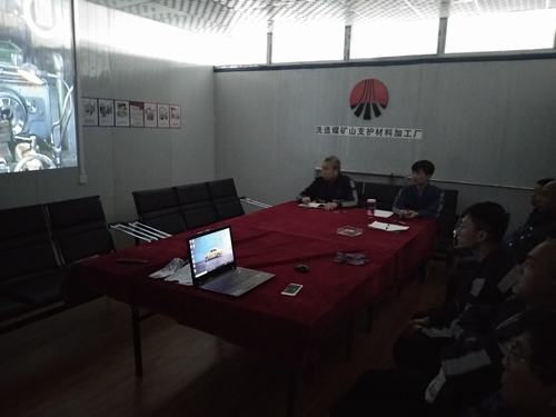 陕煤建设洗选煤运营公司矿山支护材料加工厂：筑牢红线意识 实现安全生产