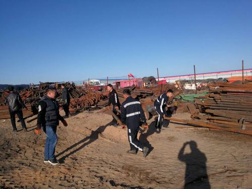 陕煤建设掘进公司:寒风挡不住的安装热情
