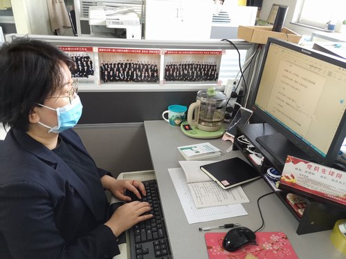 逆行!致敬最美战“疫”志愿者