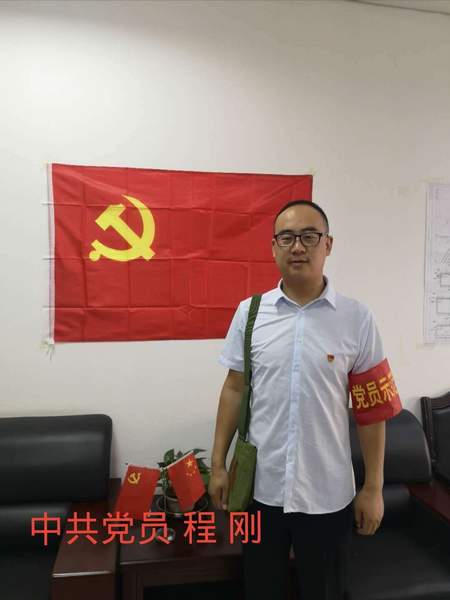 陕煤建设掘进公司：一名党员一面旗 檫亮身份走在前