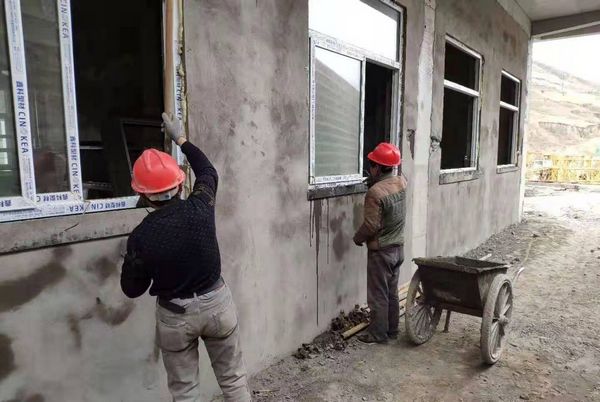 陕煤建设天工公司安装三部不负春光忙施工