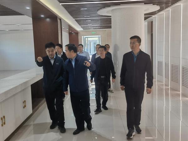 陕煤集团陕西铁路物流集团党委书记、董事长赵国智莅临靖神铁路孟家湾站机辆中心检查指导工作