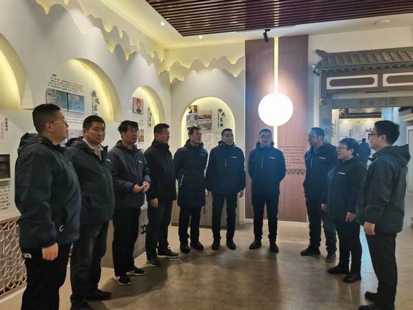 陕煤建设韩城分公司土建九项目部召开一场“特殊”的组织生活会