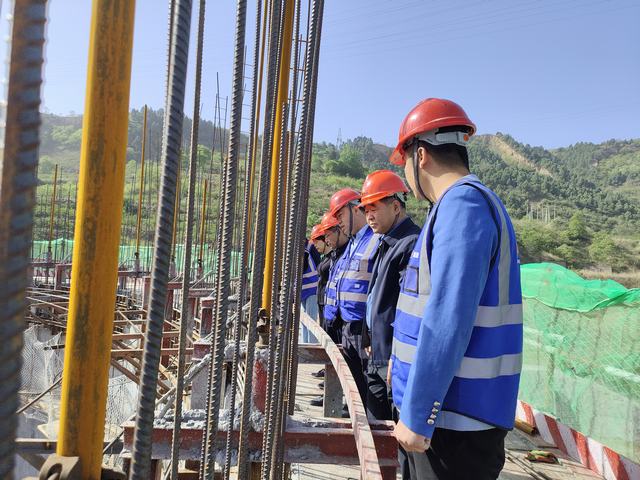 陕煤建设韩城分公司为作风建设拧紧“发条”