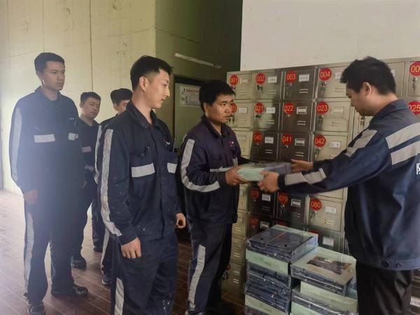陕煤建设洗选煤运营公司神渭蒲城运营项目部：誓将“以人为本”理念贯穿党建发展之途