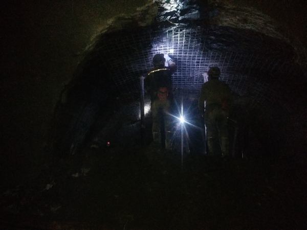 陕煤建设矿建二公司王峰项目部:+25m水平南翼胶带运输大巷(II)段与瓦斯抽采专用进风巷顺利贯通