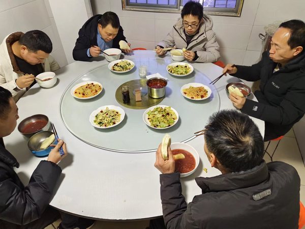 陕煤建设路桥分公司渭南项目部多措并举打造幸福职工小家