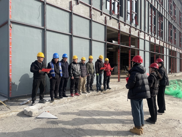 陕煤建设渭南分公司第一项目部:巾帼“半边天”助力安全在行动