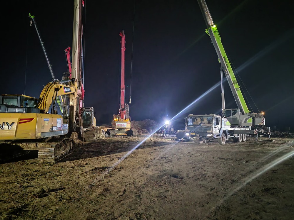 陕煤建设韩城分公司土建四项目部:夜幕下的奋斗,铸就精品工程辉煌篇章