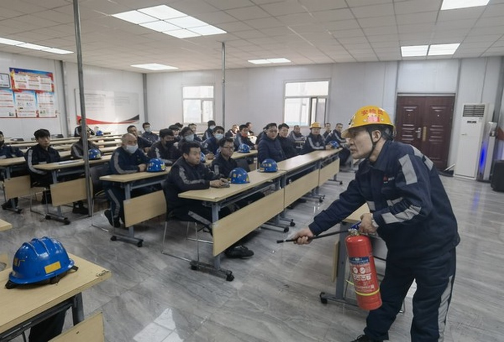 陕煤建设洗选煤运营公司:防患于未“燃” 消防宣传月在行动