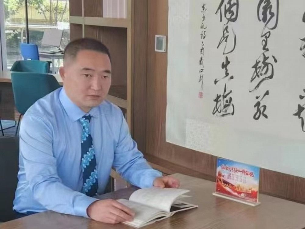记陕煤建设2024年度先进管理者朱勇