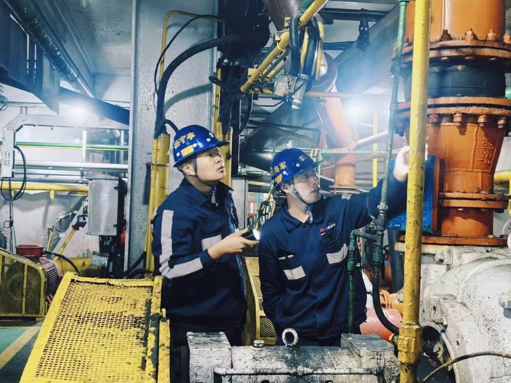 陕煤建设洗选煤运营公司红柳林洗煤厂项目部：实干攻坚夺“双过半” 乘势奋进冲刺“下半程”