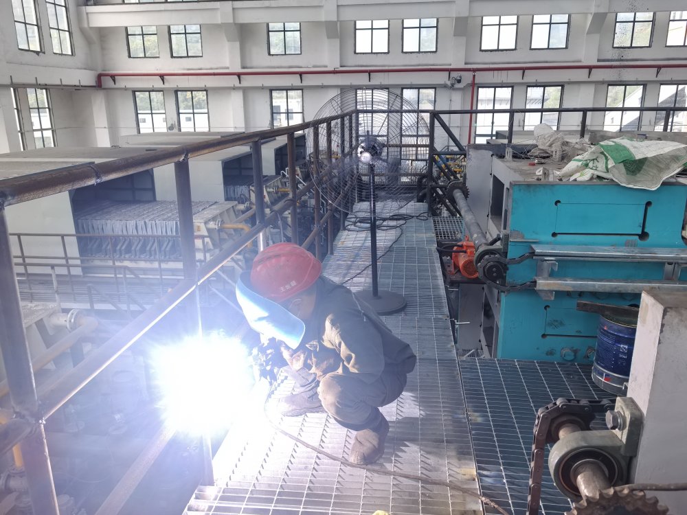 陕煤建设韩城分公司安装六项目部：“清凉暴击”已就位！硬核守护工地“抗暑特种兵”