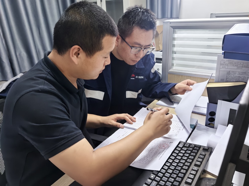 陕煤建设洗选煤运营公司第五项目部：当“师带徒”遇上“教师节” 感恩薪火永相传