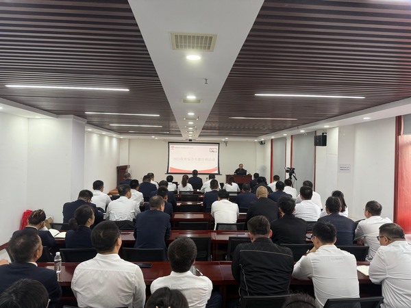 警企同心筑防线 优化环境促发展