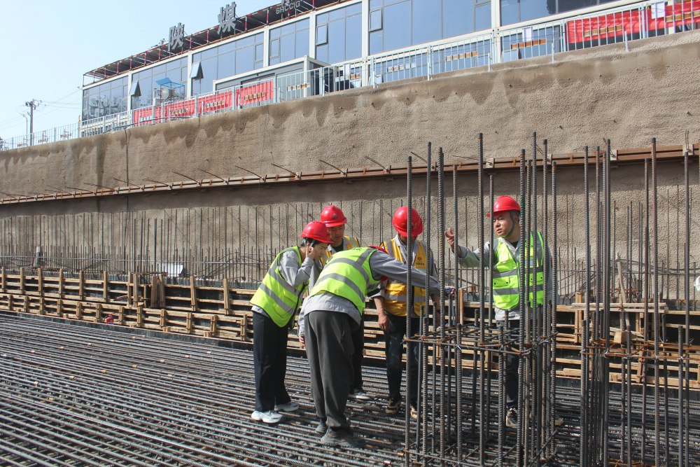 陕煤建设铜煤公司云谷市集项目部：锚定节点抓实干 凝心聚力促攻坚