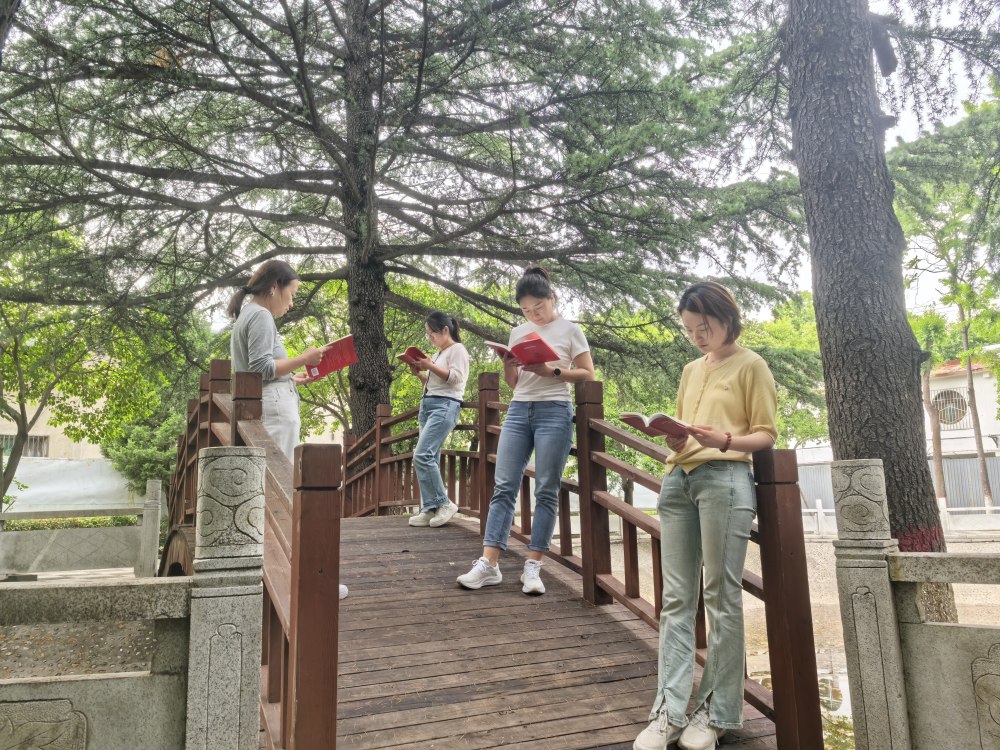 陕煤建设韩城分公司土建十三项目部：读书赋能女性成长 书香涵养巾帼气质