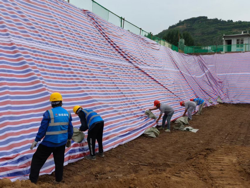 陕煤建设韩城分公司土建十三项目部：高温汛期守底线 硬核举措护平安