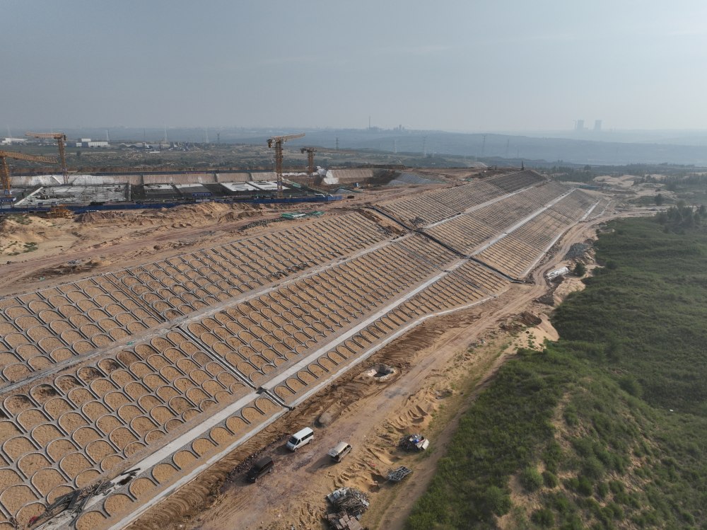 陕煤建设西北分公司土建第六项目部:聚力攻坚抢进度 严守安全质量护航项目建设